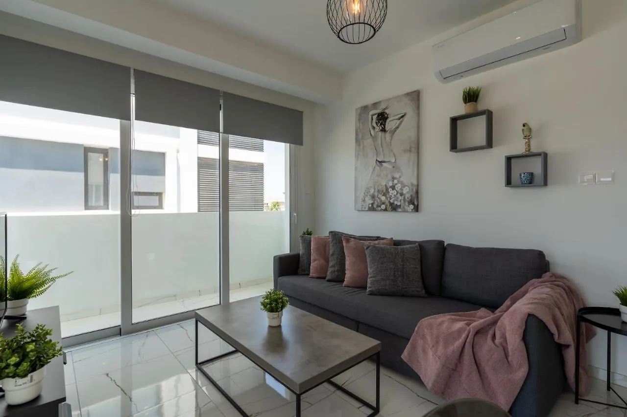 شقة Roz Orchidea 1-Br Apt In لارنكا