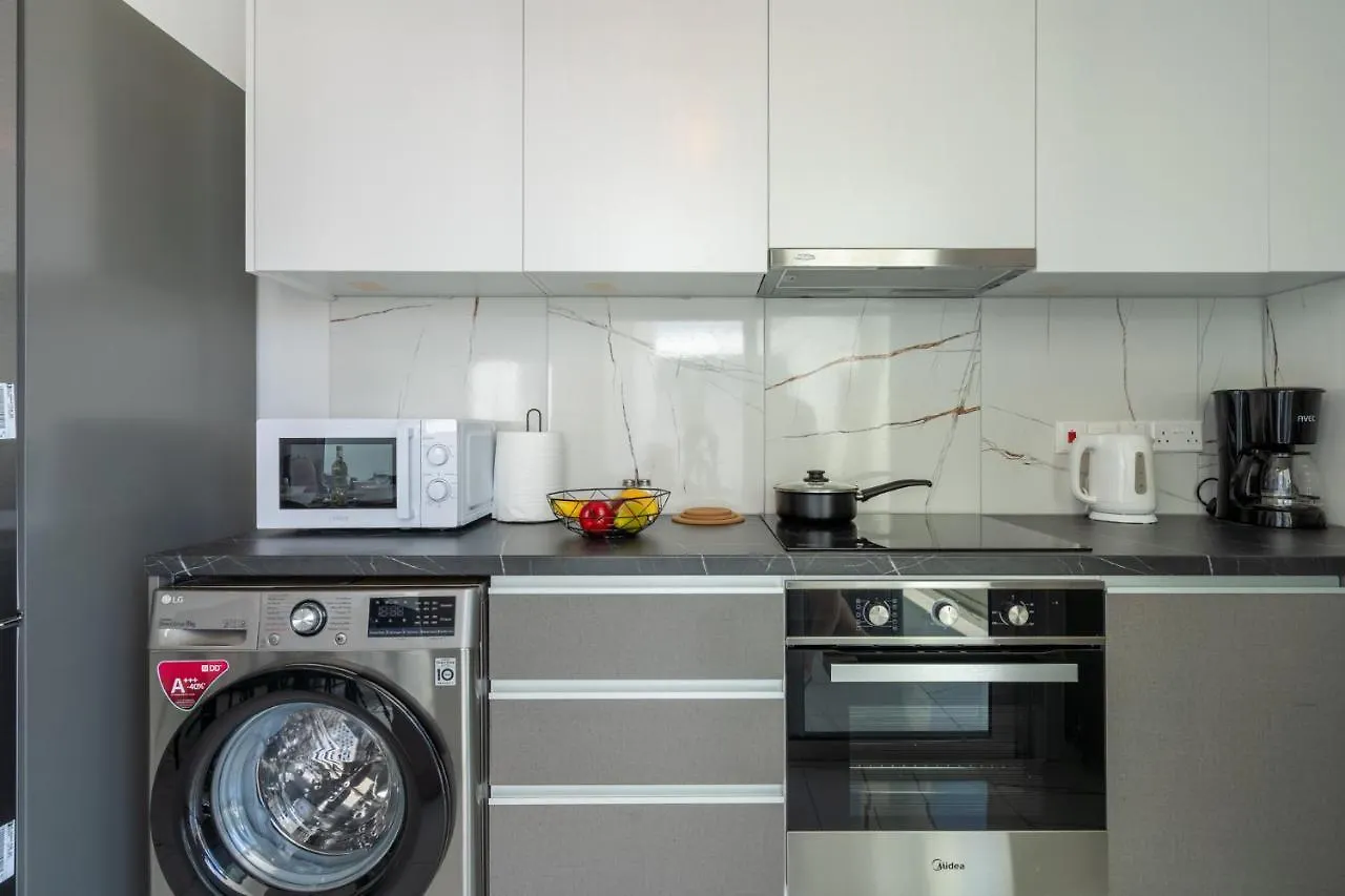 شقة Roz Orchidea 1-Br Apt In لارنكا